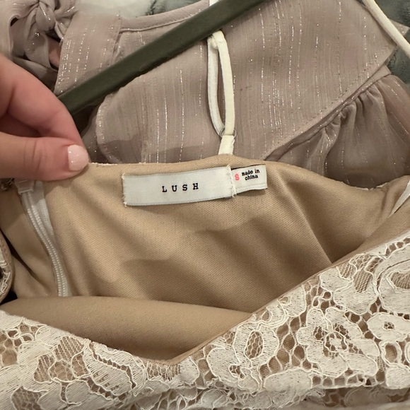 Lush: Cream and white lace dress - S - Minor discoloring (pictured) - Picture 4 of 4